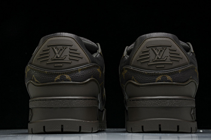 L&V SNEAKERS