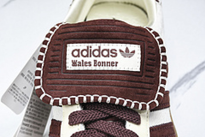 HANDBALL SPEZIAL IE0586