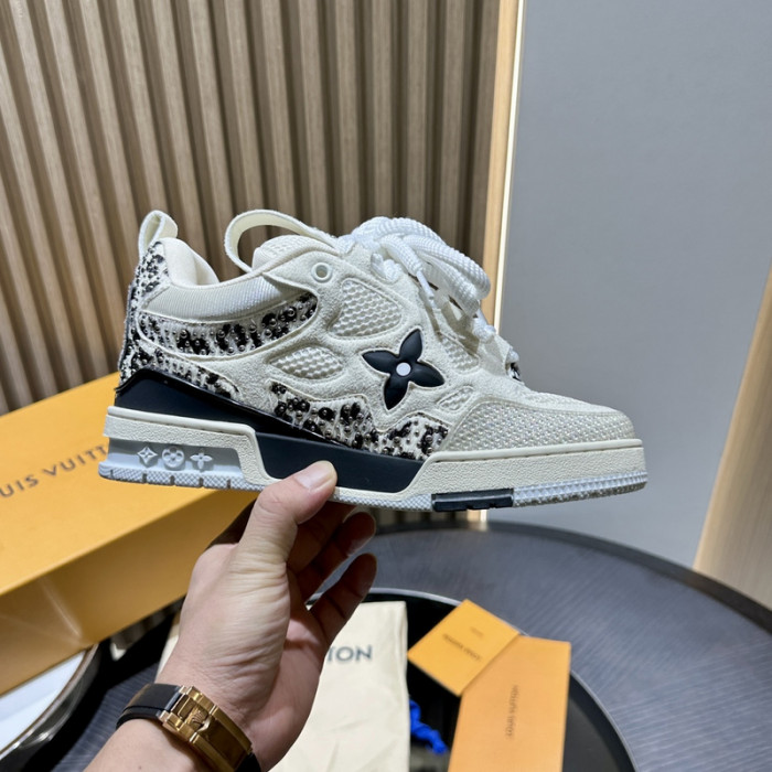 L&V SNEAKERS