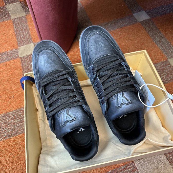 L&V SNEAKERS