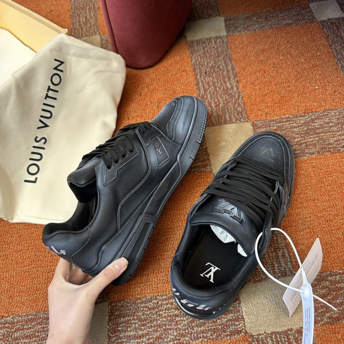 L&V SNEAKERS