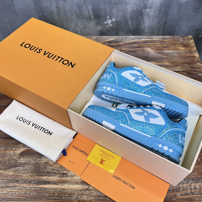 L&V SNEAKERS