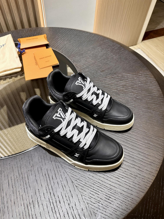 L&V SNEAKERS