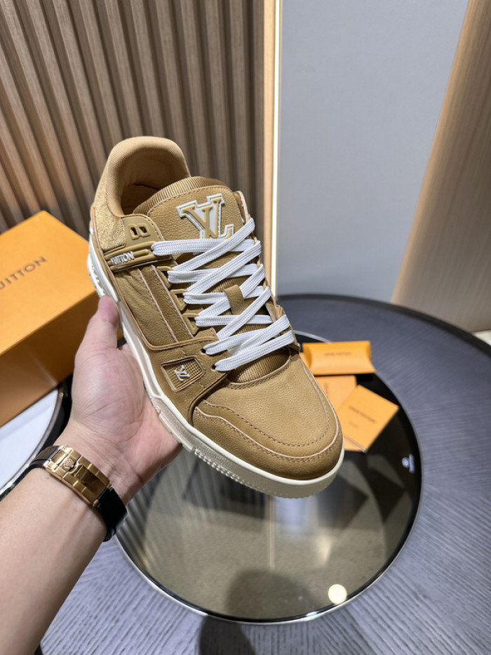 L&V SNEAKERS