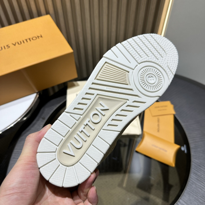 L&V SNEAKERS