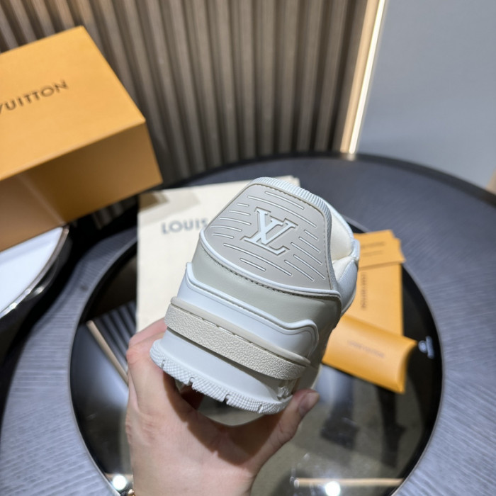 L&V SNEAKERS
