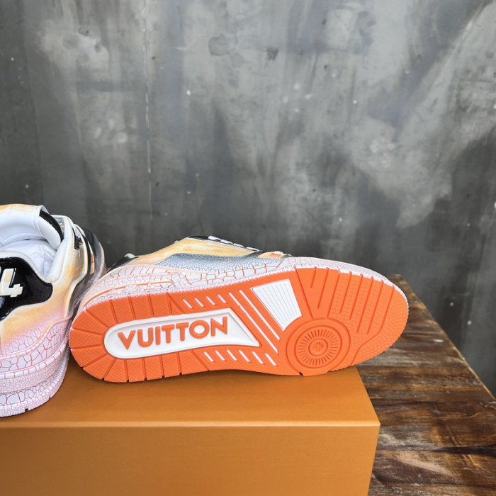 L&V SNEAKERS