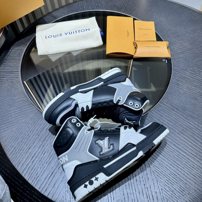 L&V SNEAKERS