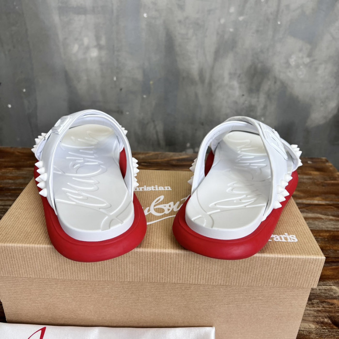 CL SLIPPERS