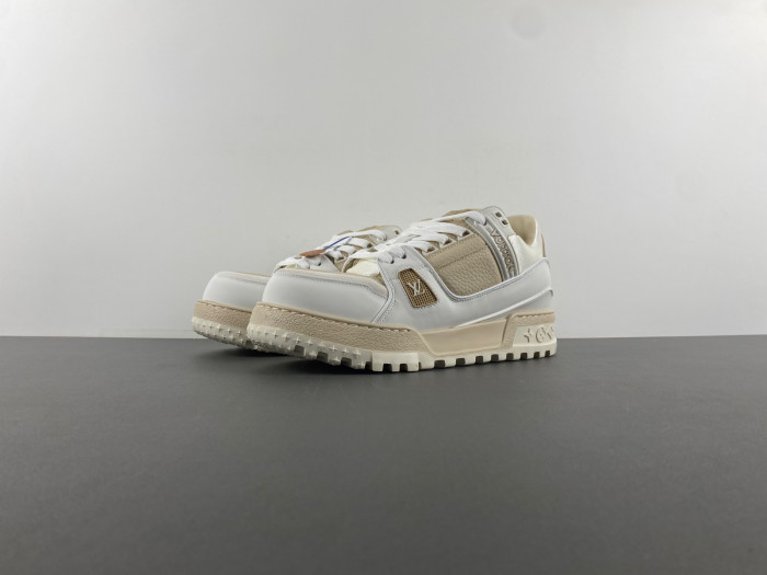 L&V SNEAKERS