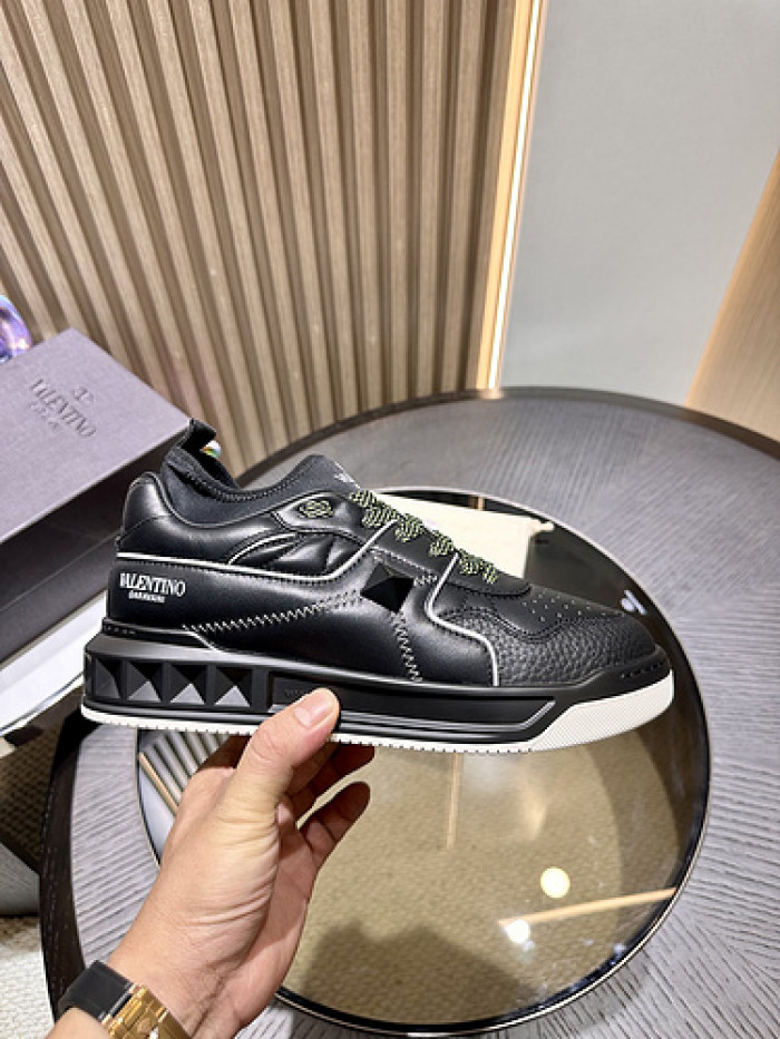 VALEN DESIGNER SNEAKERS