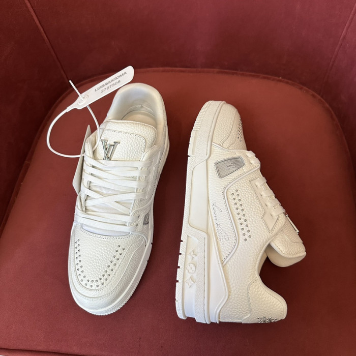 L&V SNEAKERS