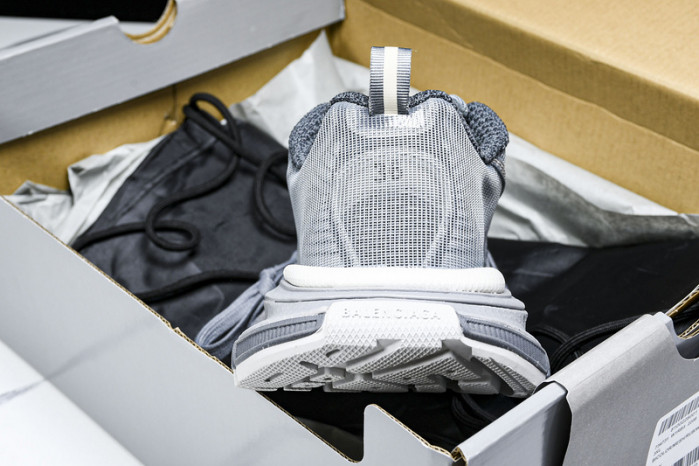 BLEN  Phantom Sneaker