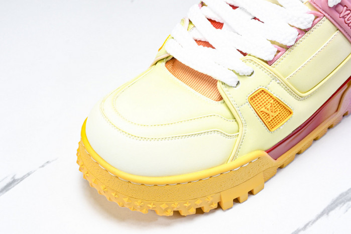 L&V SNEAKERS