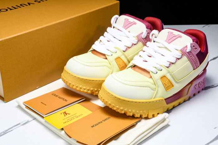 L&V SNEAKERS