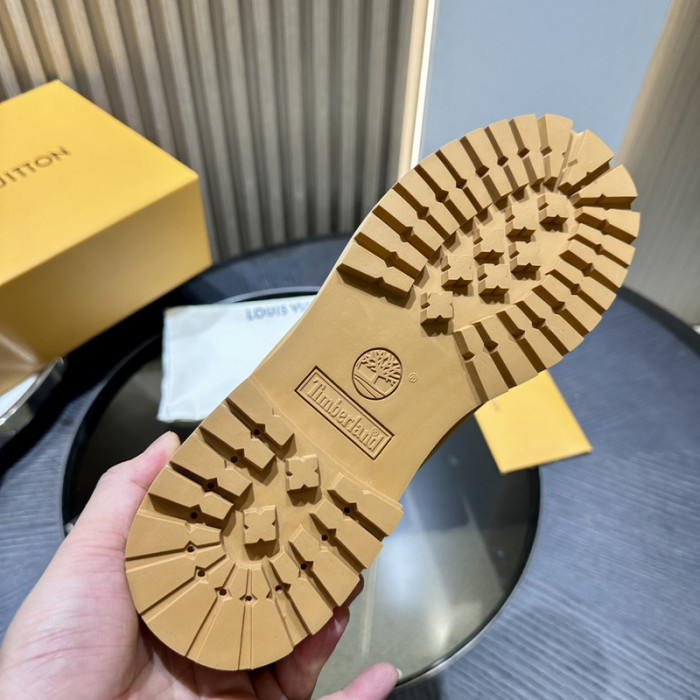 L&V SNEAKERS