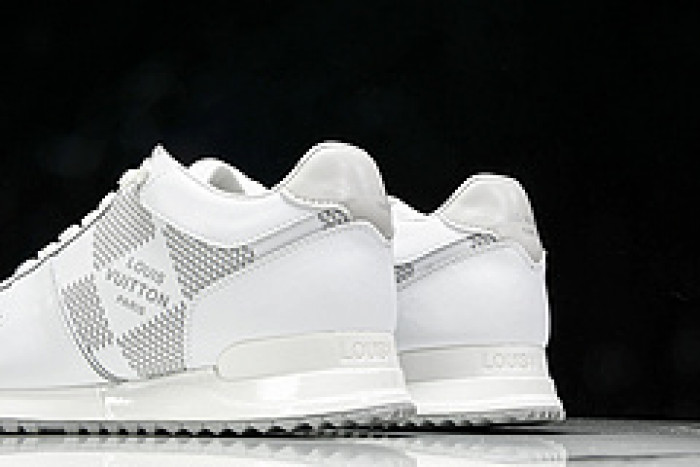 L&V SNEAKERS