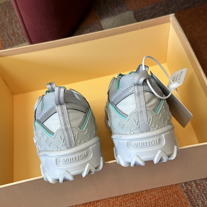 L&V SNEAKERS