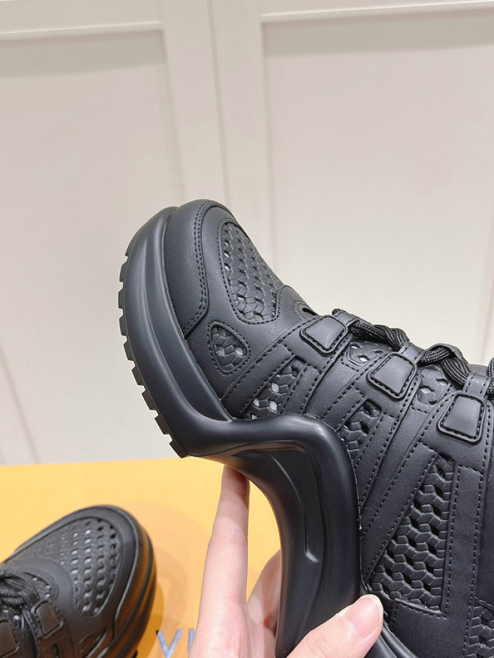 L&V SNEAKERS