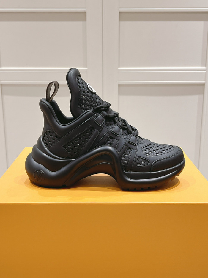 L&V SNEAKERS