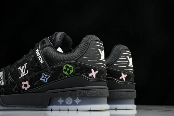 L&V SNEAKERS