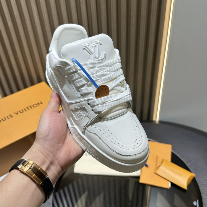 L&V SNEAKERS