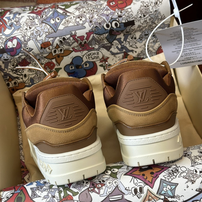 L&V SNEAKERS